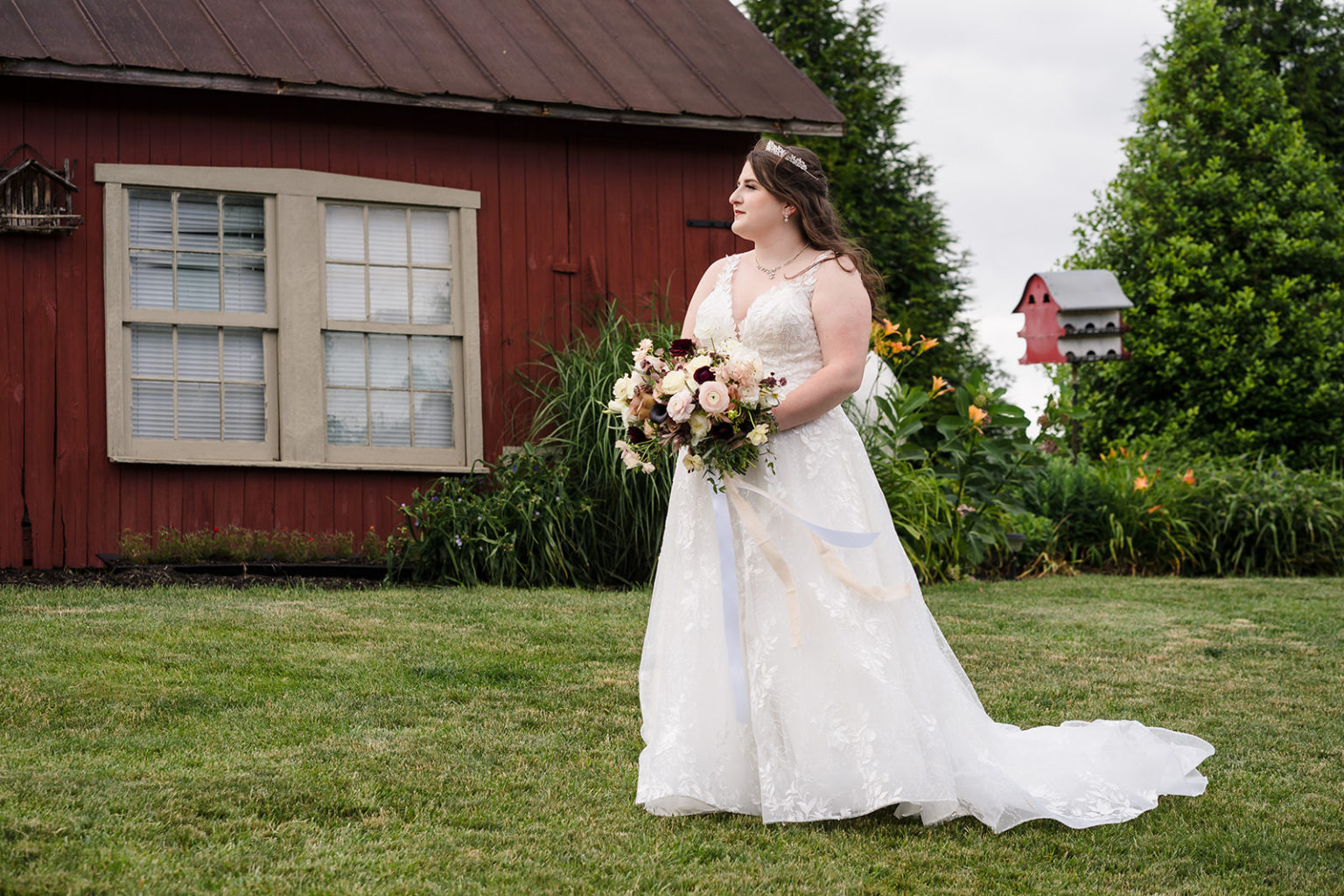 Osbornia Farm Wedding Photos // Quarryville, PA Marshall Scott